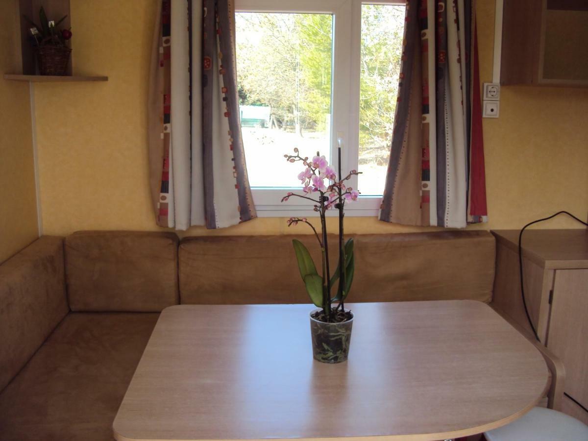 B&B La Douloire Pernes-les-Fontaines Eksteriør billede
